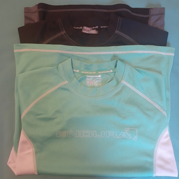 Endura Tops - Bundle 4 Women's Jersey Endura Shirts